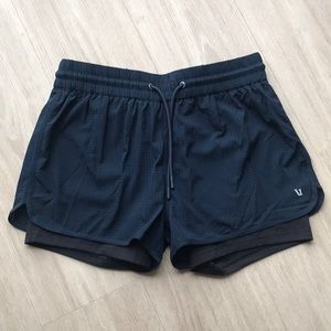 Vuori Breeze Performance Short in Ink